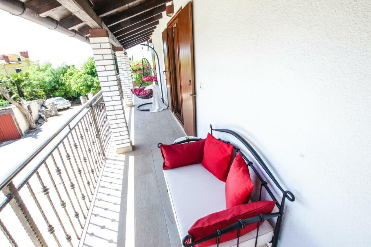 Apartment Dori Πόρετς Εξωτερικό φωτογραφία
